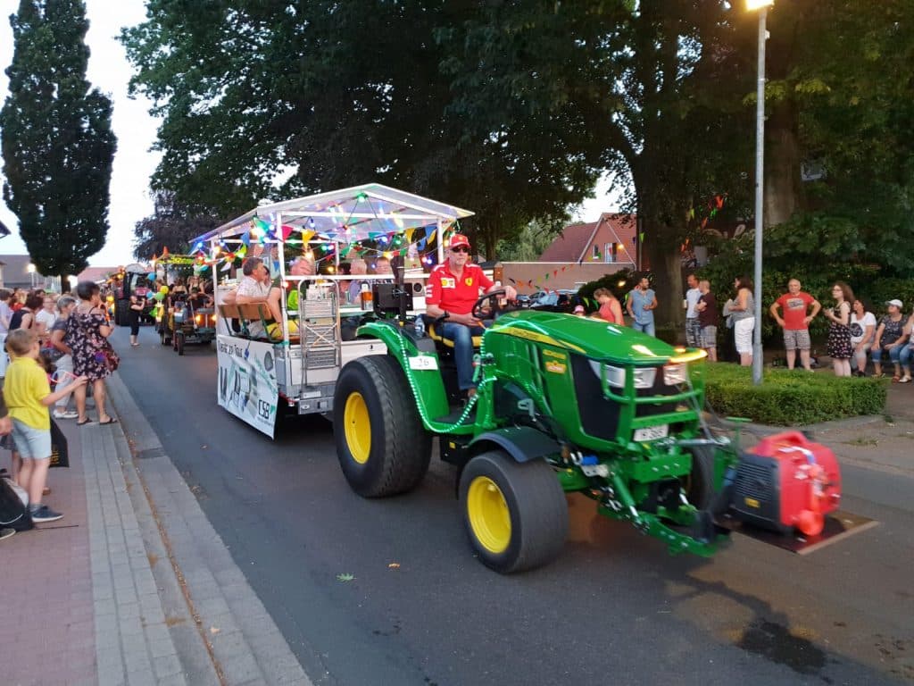 CSB at the Festival of 1,000 lanterns – photo 2
