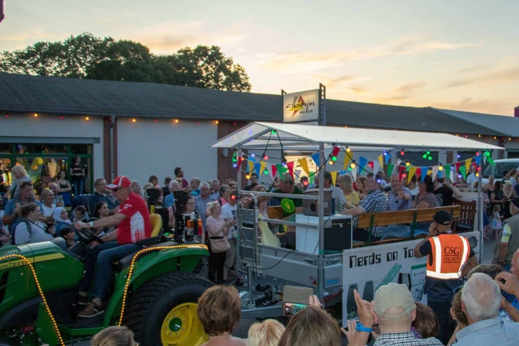 CSB at the Festival of 1,000 lanterns – photo 3